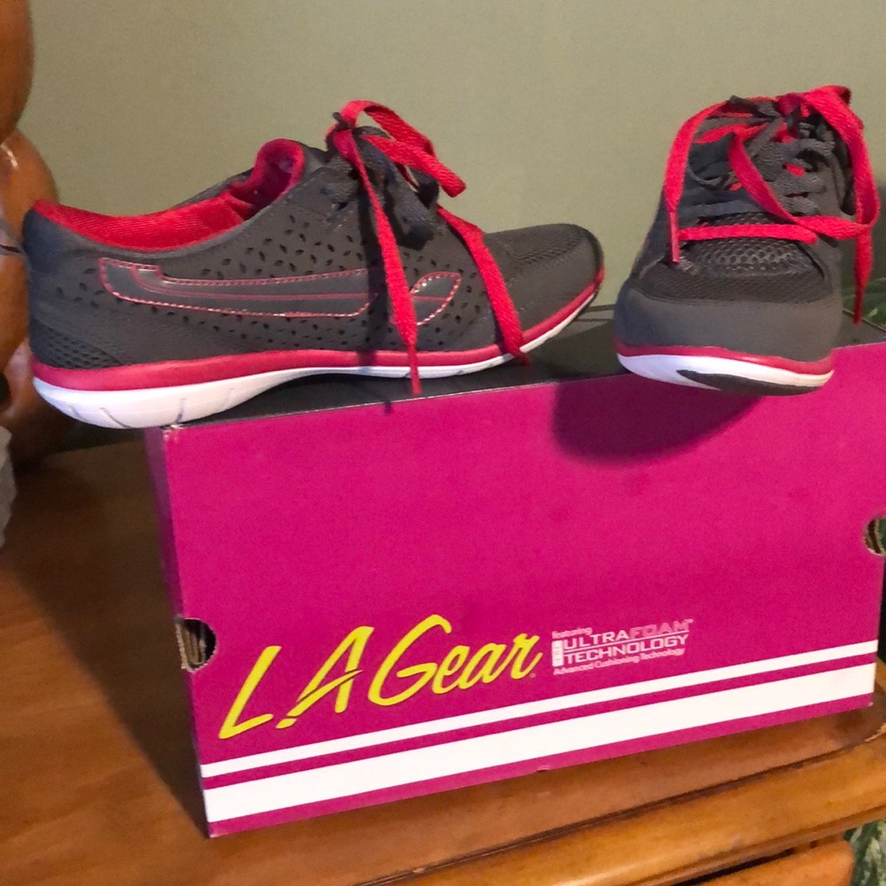 LA Gear Tennis shoes